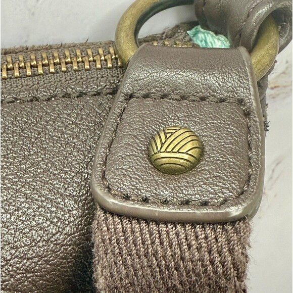 The Sak Lucia Leather Convertible Brown Crossbody Shoulder Bag Purse - Picture 13 of 16